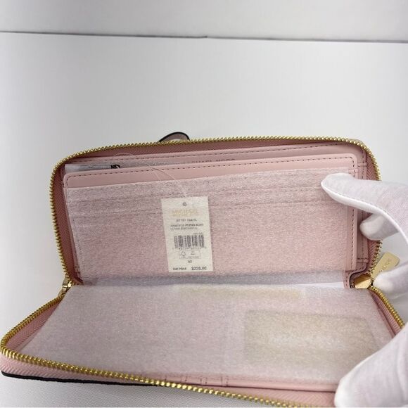 Michael Kors Continental Wallet/Wristlet NWT Powder Blush - Picture 4 of 7